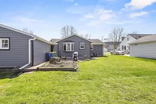 1204 Thorndale St, Green Bay, WI 54304 - Photo 34
