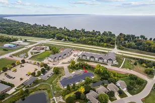 3010 Community Way, Menasha, WI 54952 - Photo 2