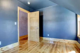 413 Park St, Marinette, WI 54143 - Photo 38