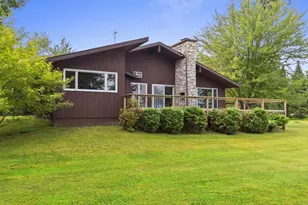 W5790 Point Ln, Crivitz, WI 54114 - Photo 6