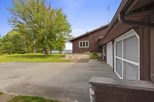 W5790 Point Ln, Crivitz, WI 54114 - Photo 18