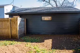 329 Taylor St, Kaukauna, WI 54130 - Photo 8
