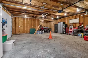217 Gertrude St, Kaukauna, WI 54130 - Photo 18