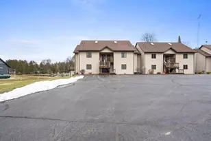 N10911 Peshtigo River Ln, Crivitz, WI 54114 - Photo 36