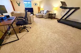1213 Nature Trail Dr, Neenah, WI 54956 - Photo 36