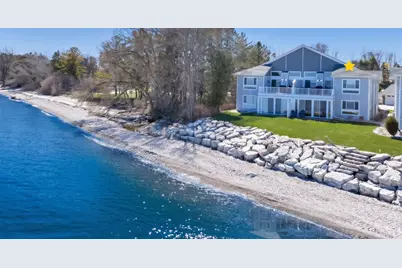 2622 Lake Street, Algoma, WI 54201 - Photo 2
