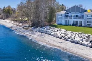 2622 Lake St, Algoma, WI 54201 - Photo 2