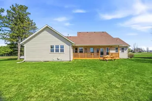 10013 Middle Rd, Manitowoc, WI 54220 - Photo 26