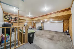 1840 Crown Dr, Oshkosh, WI 54904 - Photo 74
