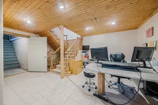 1840 Crown Dr, Oshkosh, WI 54904 - Photo 48