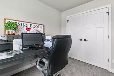 1300 Bens Way, Kaukauna, WI 54130 - Photo 18