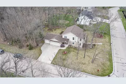 660 Sunset Drive, Waupaca, WI 54981 - Photo 2
