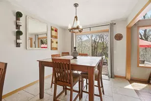 118 Shalimar Ct, Combined Locks, WI 54113 - Photo 8
