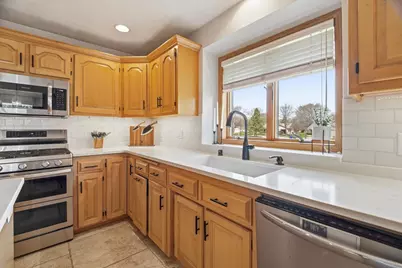 118 Shalimar Court, Combined Locks, WI 54113 - Photo 14