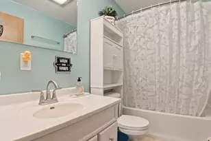 924 Barbara Ln, Marinette, WI 54143 - Photo 28