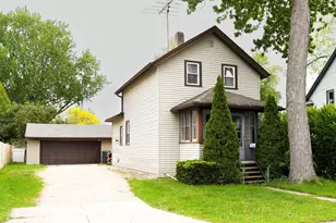 512 Emma St, Fond du Lac, WI 54935 - Photo 2