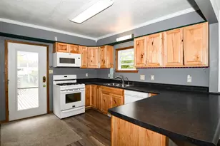 512 Emma St, Fond du Lac, WI 54935 - Photo 10
