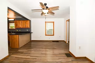 512 Emma St, Fond du Lac, WI 54935 - Photo 6