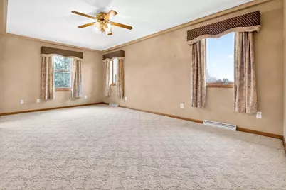 4665 Edgewood Drive, Appleton, WI 54913 - Photo 32