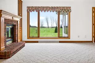 4665 Edgewood Dr, Appleton, WI 54913 - Photo 20