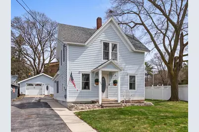 222 7th Avenue, Sturgeon Bay, WI 54235 - Photo 1
