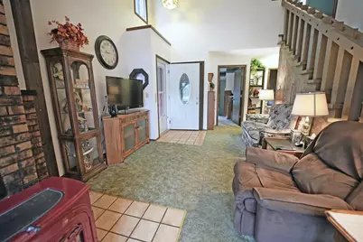 6749 Oak Tree Road, Stevens Point, WI 54482 - Photo 4