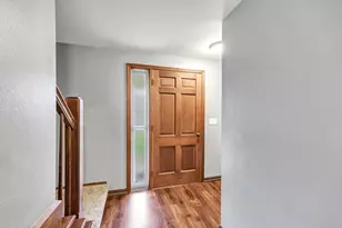 426 Custer Ct, Green Bay, WI 54301 - Photo 12
