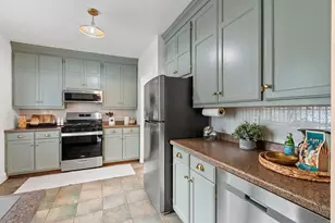 904 Allouez Terrace, Green Bay, WI 54301 - Photo 18