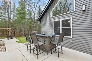 W10556 Fox Ln, Crivitz, WI 54114 - Photo 36