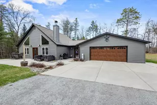 W10556 Fox Ln, Crivitz, WI 54114 - Photo 58
