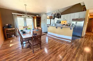 90 Rolling Green Cir, Oshkosh, WI 54904 - Photo 12