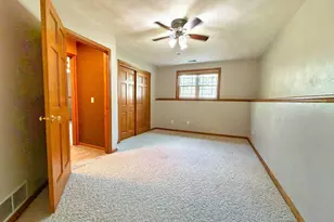 90 Rolling Green Cir, Oshkosh, WI 54904 - Photo 24