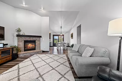 3154 Green Meadow Drive, De Pere, WI 54115 - Photo 4