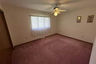 W9221 Amber Ln, Belle Plaine, WI 54929 - Photo 20