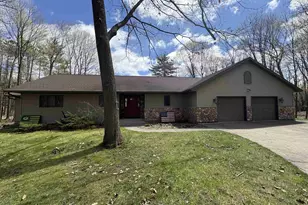 W9221 Amber Ln, Belle Plaine, WI 54929 - Photo 32