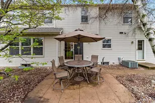 228 Bosworth Ln, Neenah, WI 54956 - Photo 12