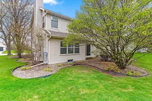 228 Bosworth Ln, Neenah, WI 54956 - Photo 8