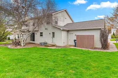 228 Bosworth Lane, Neenah, WI 54956 - Photo 10