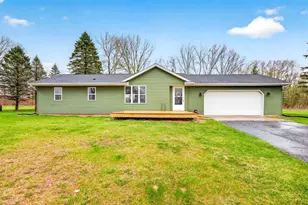 W3903 Adolph Rd, Seymour, WI 54165 - Photo 2