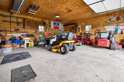 W3903 Adolph Road, Seymour, WI 54165 - Photo 32