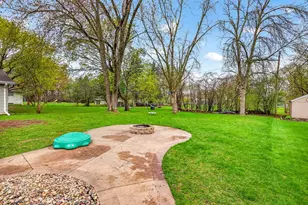 1396 Fatima St, Menasha, WI 54952 - Photo 40