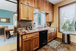 143 Church Ave, Oshkosh, WI 54901 - Photo 24