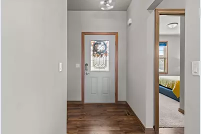 4647 N Cherryvale Avenue, Appleton, WI 54913 - Photo 6