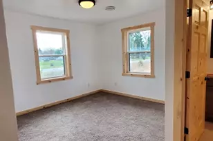 247 Madison St, Clintonville, WI 54929 - Photo 16