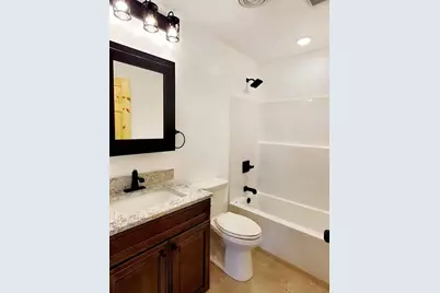 247 E Madison Street, Clintonville, WI 54929 - Photo 24