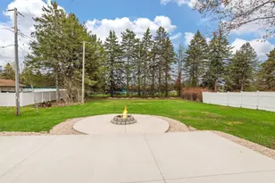 2615 Bayport Ln, Green Bay, WI 54313 - Photo 6