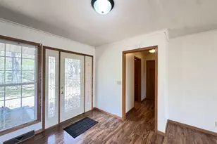 W8283 Buttercup Ct, Wautoma, WI 54982 - Photo 2