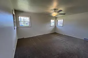 508 Waldo Blvd, Manitowoc, WI 54220 - Photo 18