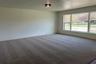 508 Waldo Blvd, Manitowoc, WI 54220 - Photo 12