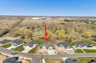 3632 Hank Ave, De Pere, WI 54115 - Photo 4